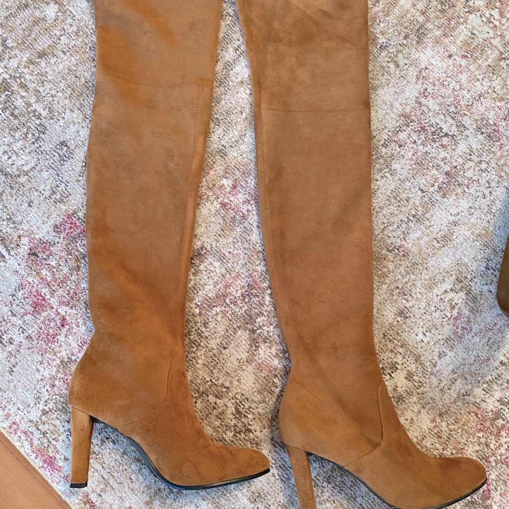 Stuart Weitzman Highland Boots Size 7